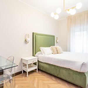 Camera standard con letto king size